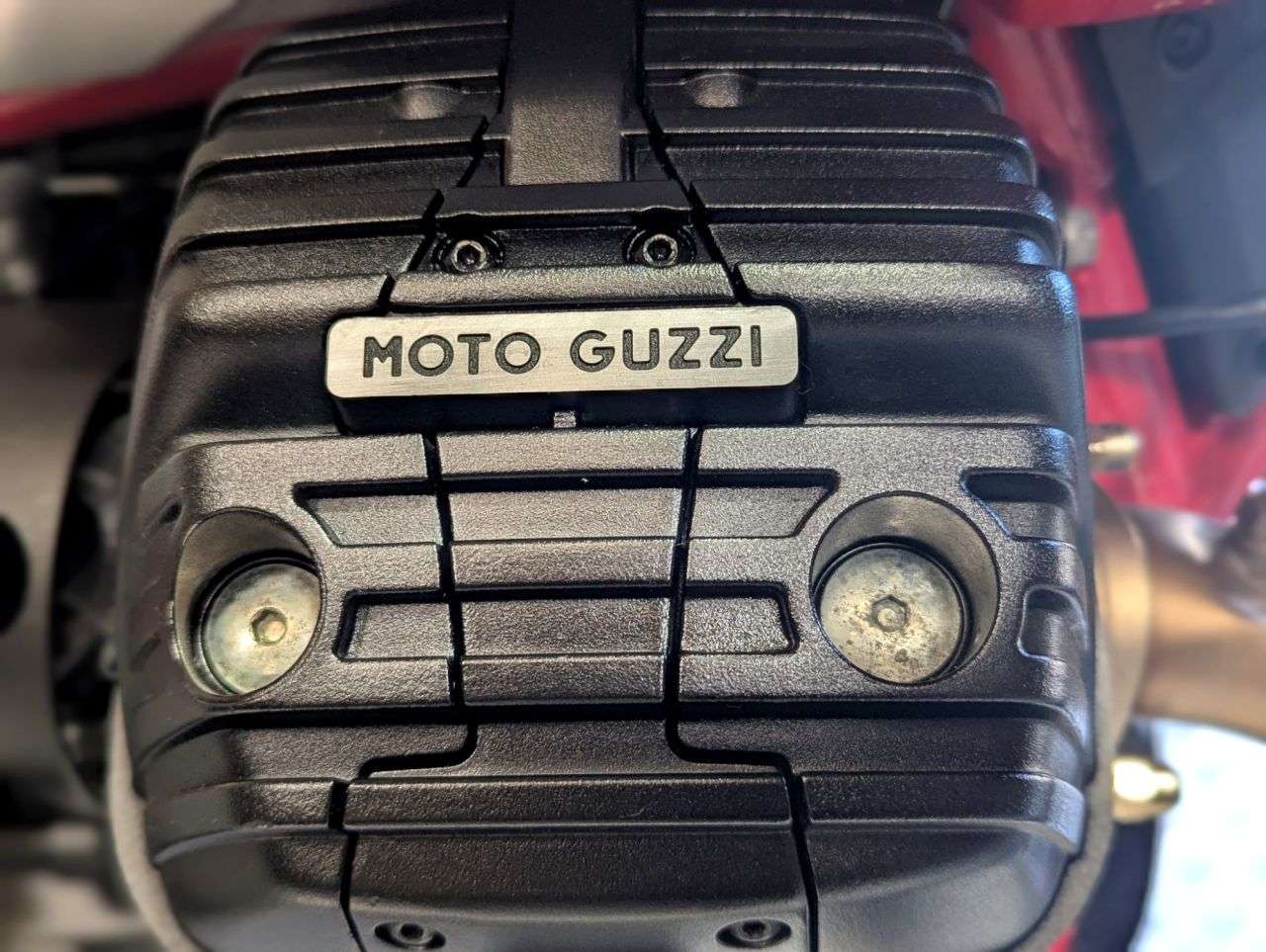 2023 MOTO GUZZI V85 TT 2023 MOTO GUZZI V85 TT