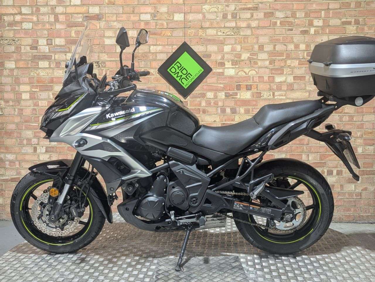 2019 KAWASAKI VERSYS 650 2019 KAWASAKI VERSYS 650
