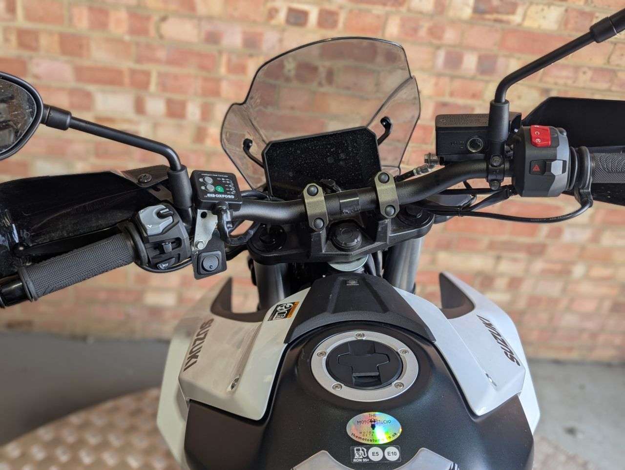 2023 SUZUKI GSX-8S 2023 SUZUKI GSX-8S