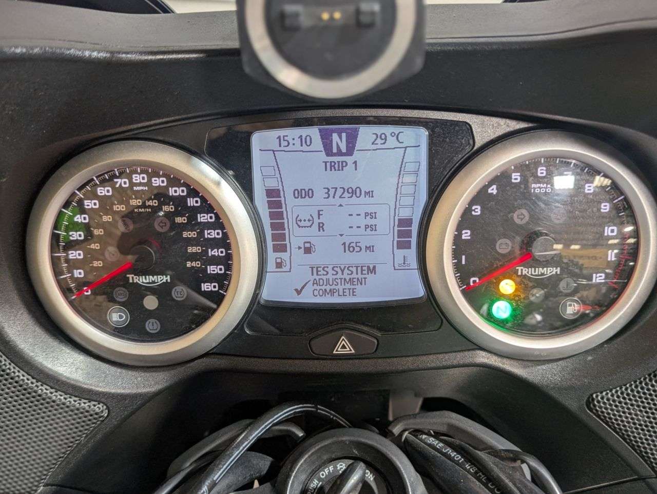 2014 TRIUMPH TROPHY 1200 2014 TRIUMPH TROPHY 1200