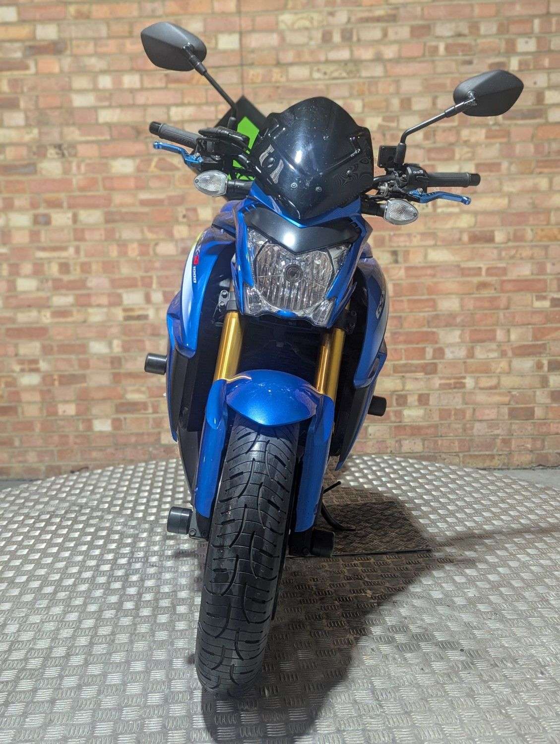 2016 SUZUKI GSX-S1000 2016 SUZUKI GSX-S1000