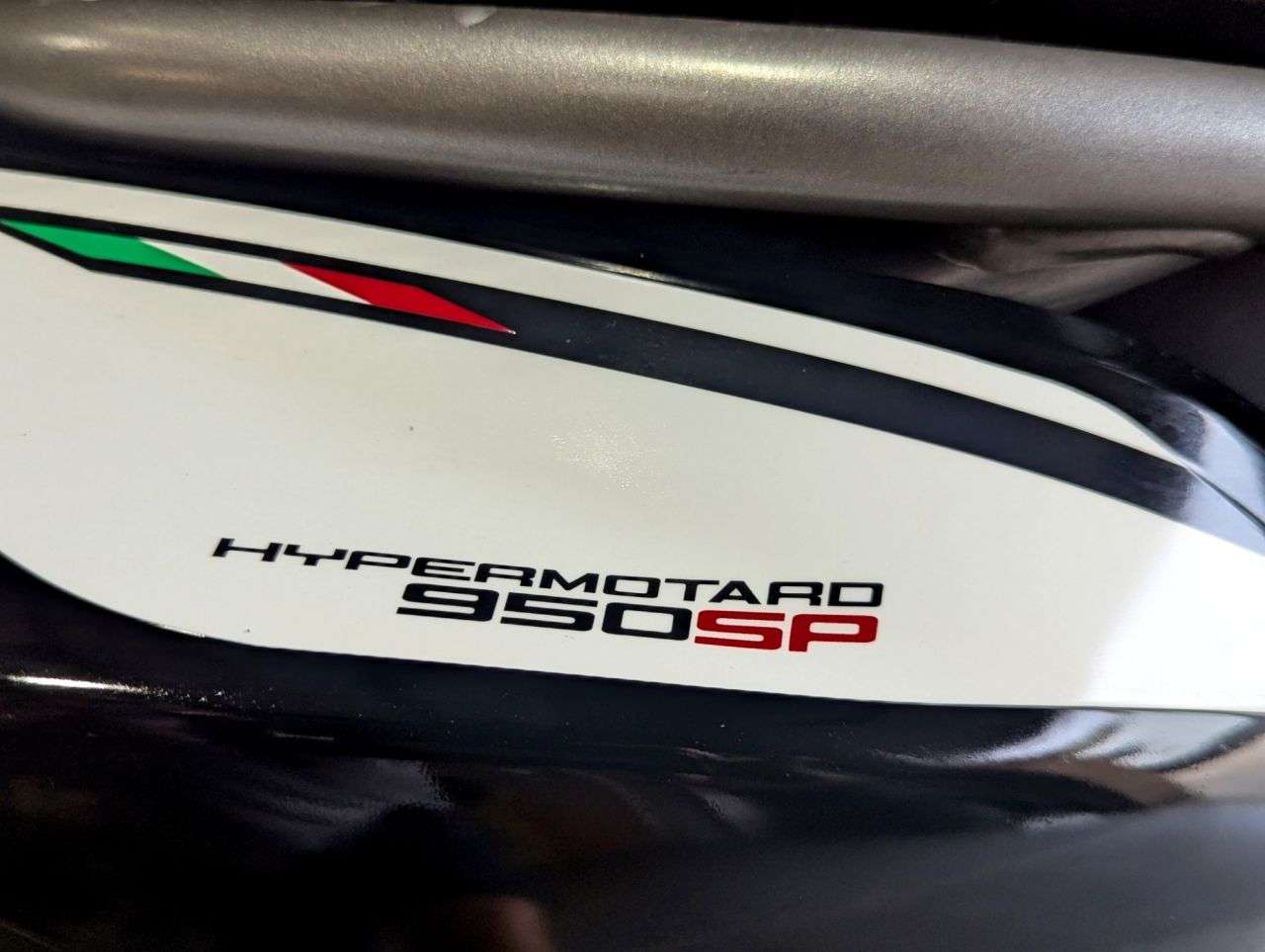 2019 DUCATI HYPERMOTARD 950 2019 DUCATI HYPERMOTARD 950
