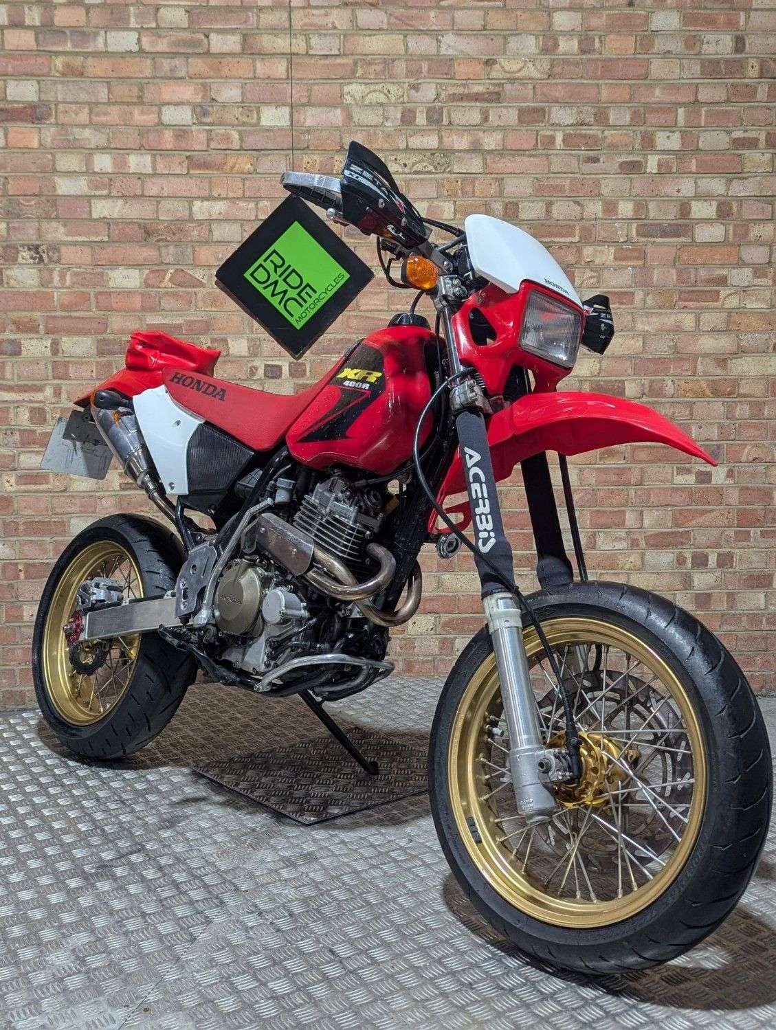 2005 HONDA XR400 2005 HONDA XR400