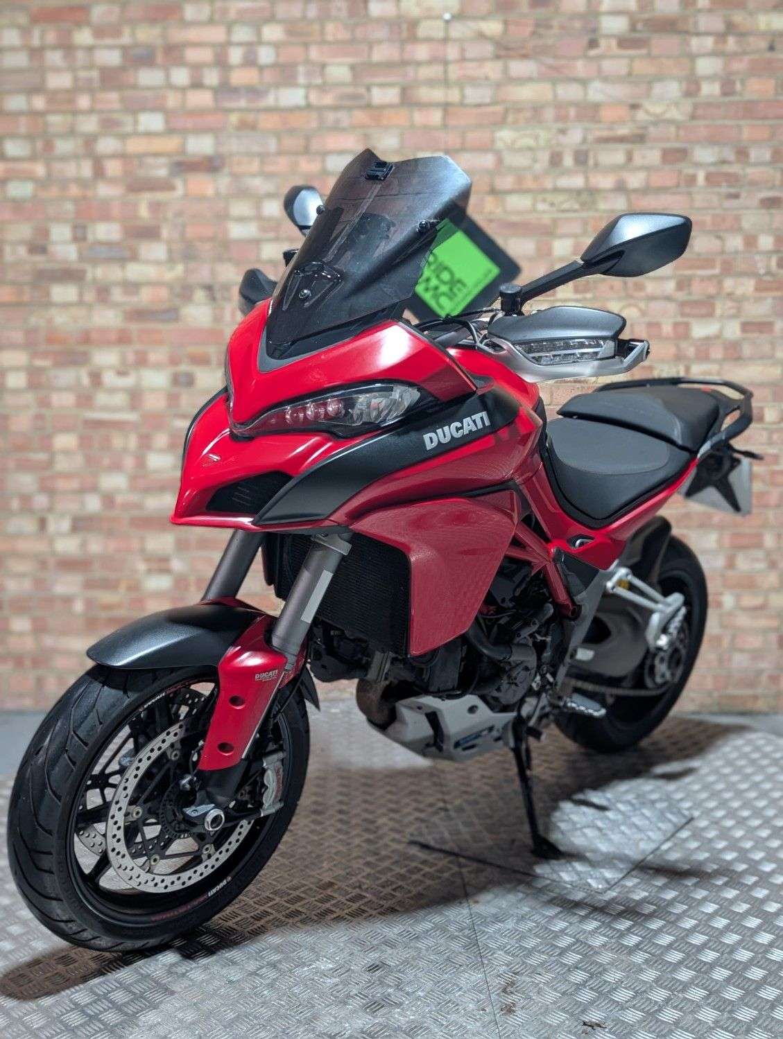 2015 DUCATI MULTISTRADA 1200 S 2015 DUCATI MULTISTRADA 1200 S