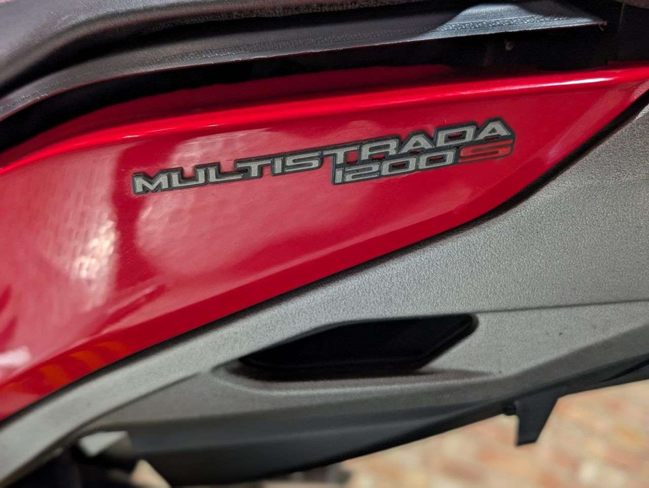 2015 DUCATI MULTISTRADA 1200 S 2015 DUCATI MULTISTRADA 1200 S