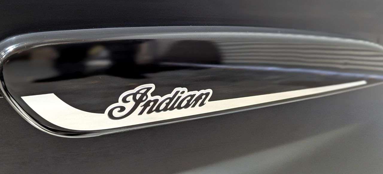 2021 INDIAN CHALLENGER DARK HORSE 2021 INDIAN CHALLENGER DARK HORSE