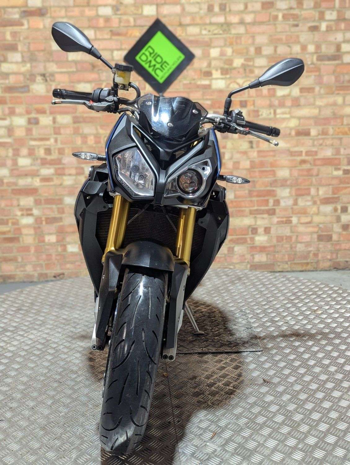 2014 BMW S1000R 2014 BMW S1000R