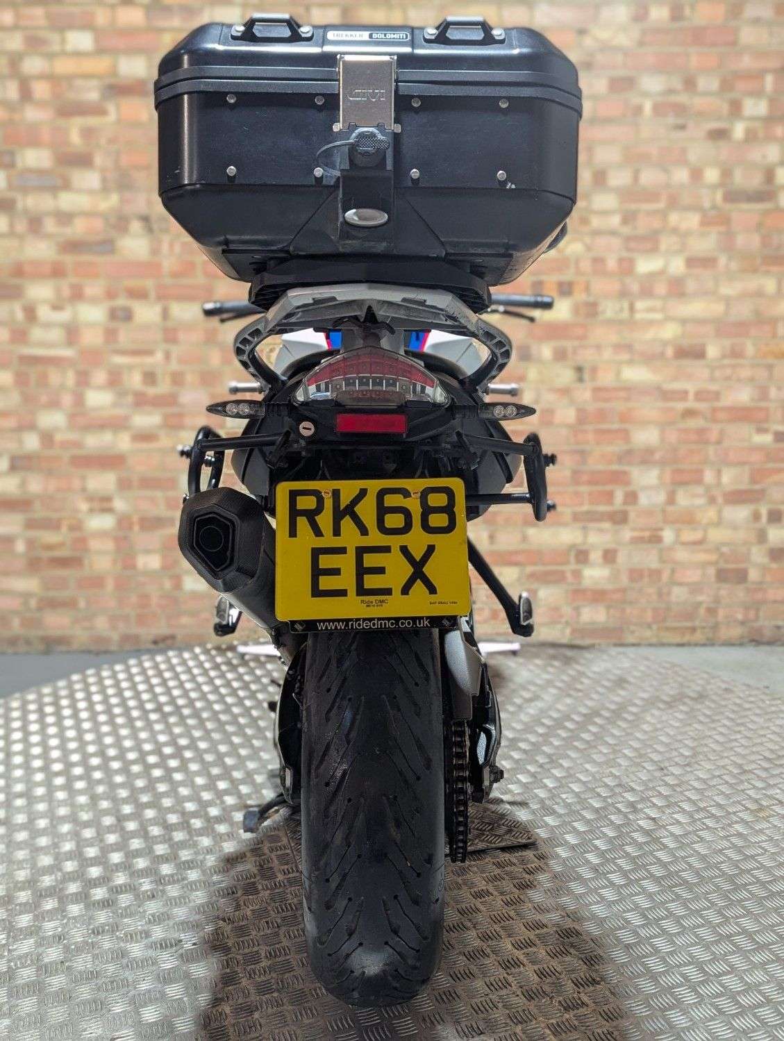 2018 BMW F800R 2018 BMW F800R