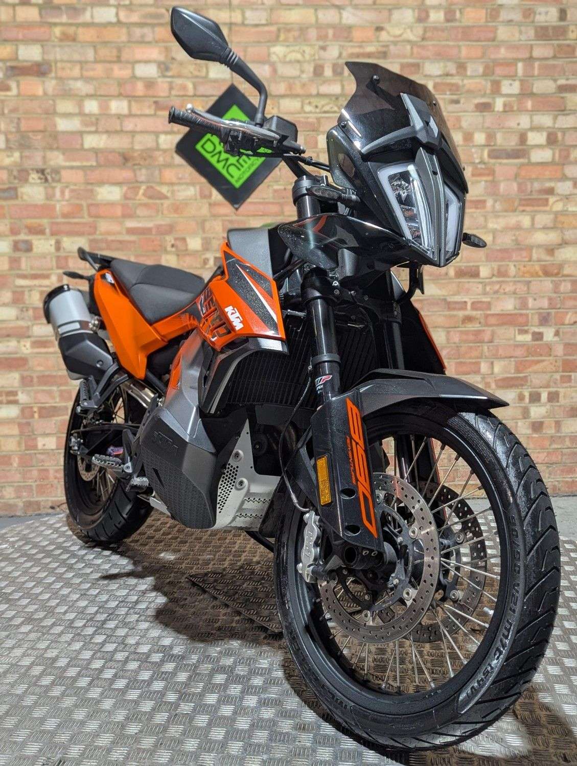 2021 KTM 890 ADVENTURE 2021 KTM 890 ADVENTURE