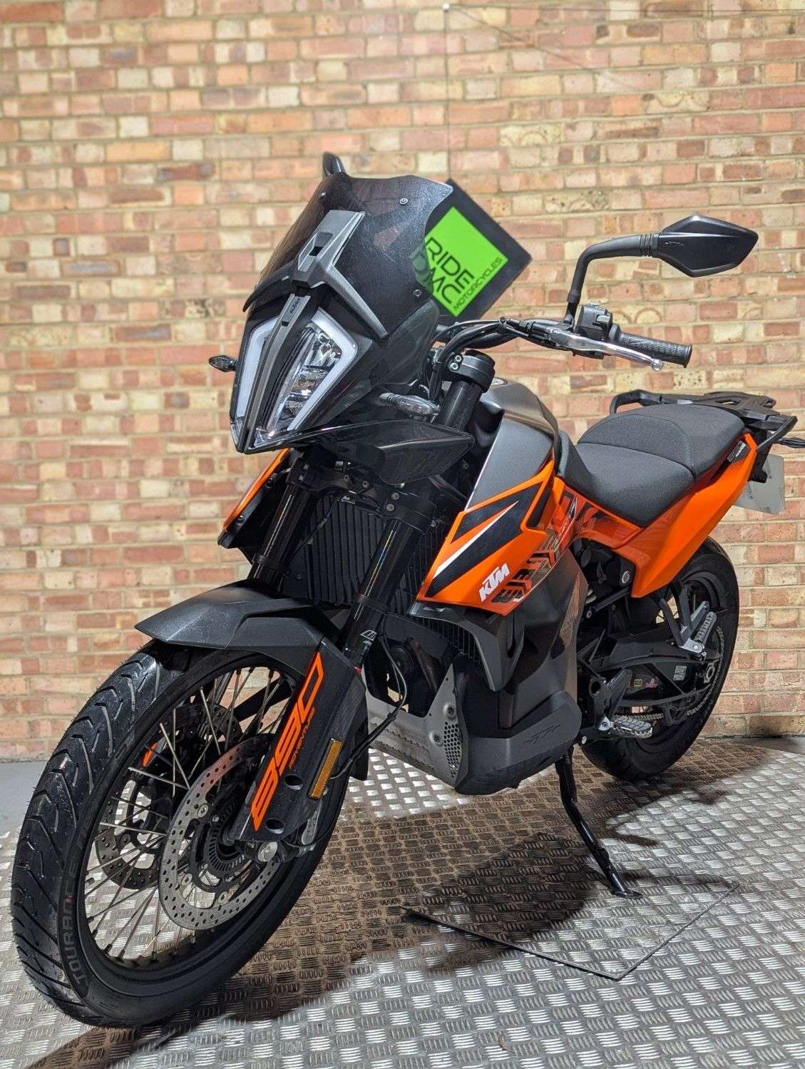2021 KTM 890 ADVENTURE 2021 KTM 890 ADVENTURE