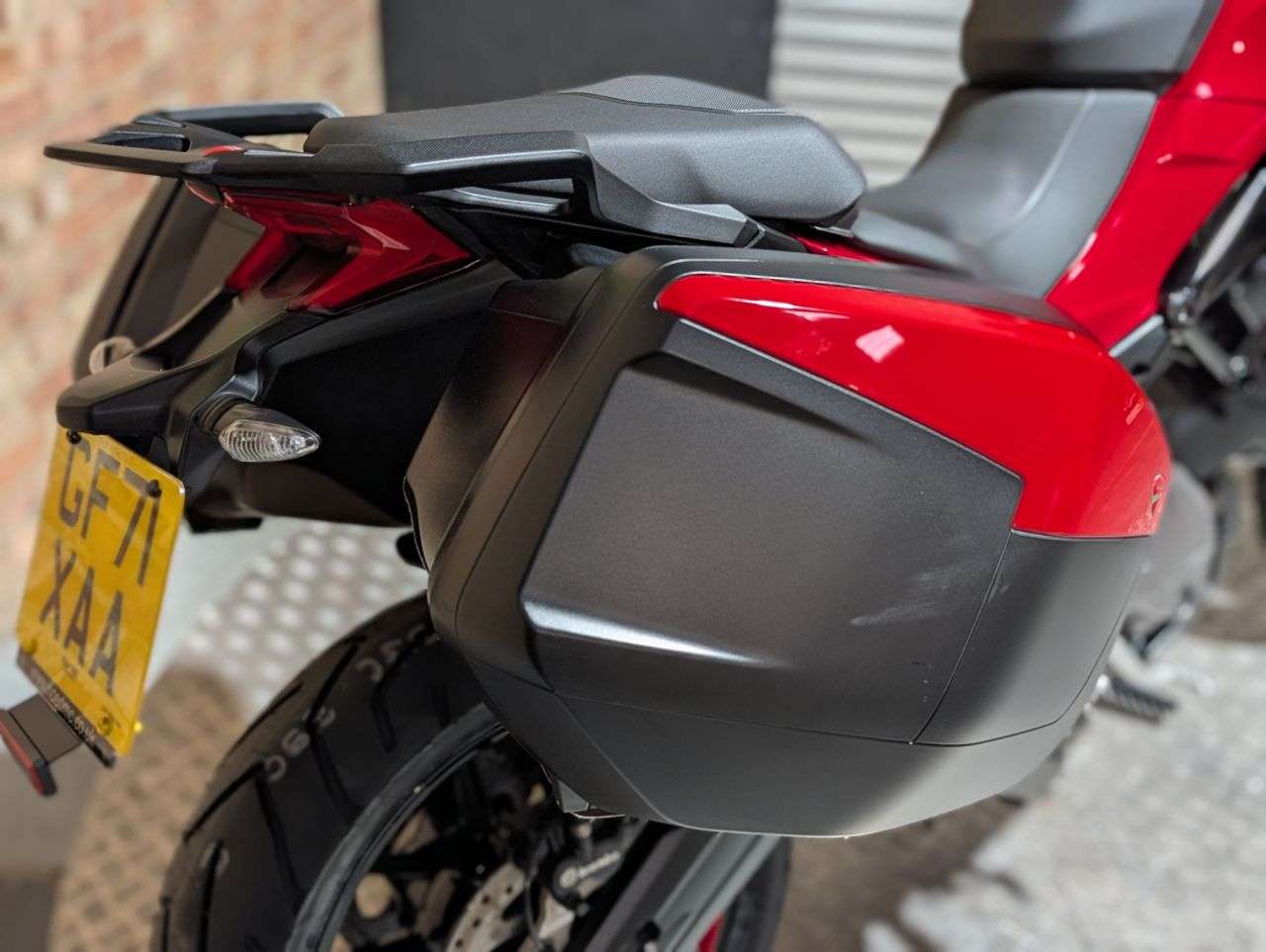2021 DUCATI MULTISTRADA V2S 2021 DUCATI MULTISTRADA V2S
