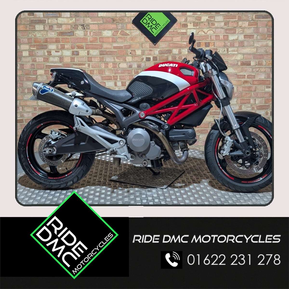 Check out this Ducati Monster 696 2011 Petrol Manual