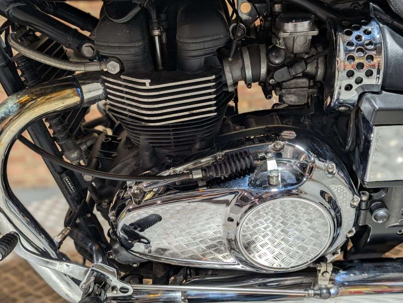 2009 TRIUMPH BONNEVILLE AMERICA 865 2009 TRIUMPH BONNEVILLE AMERICA 865