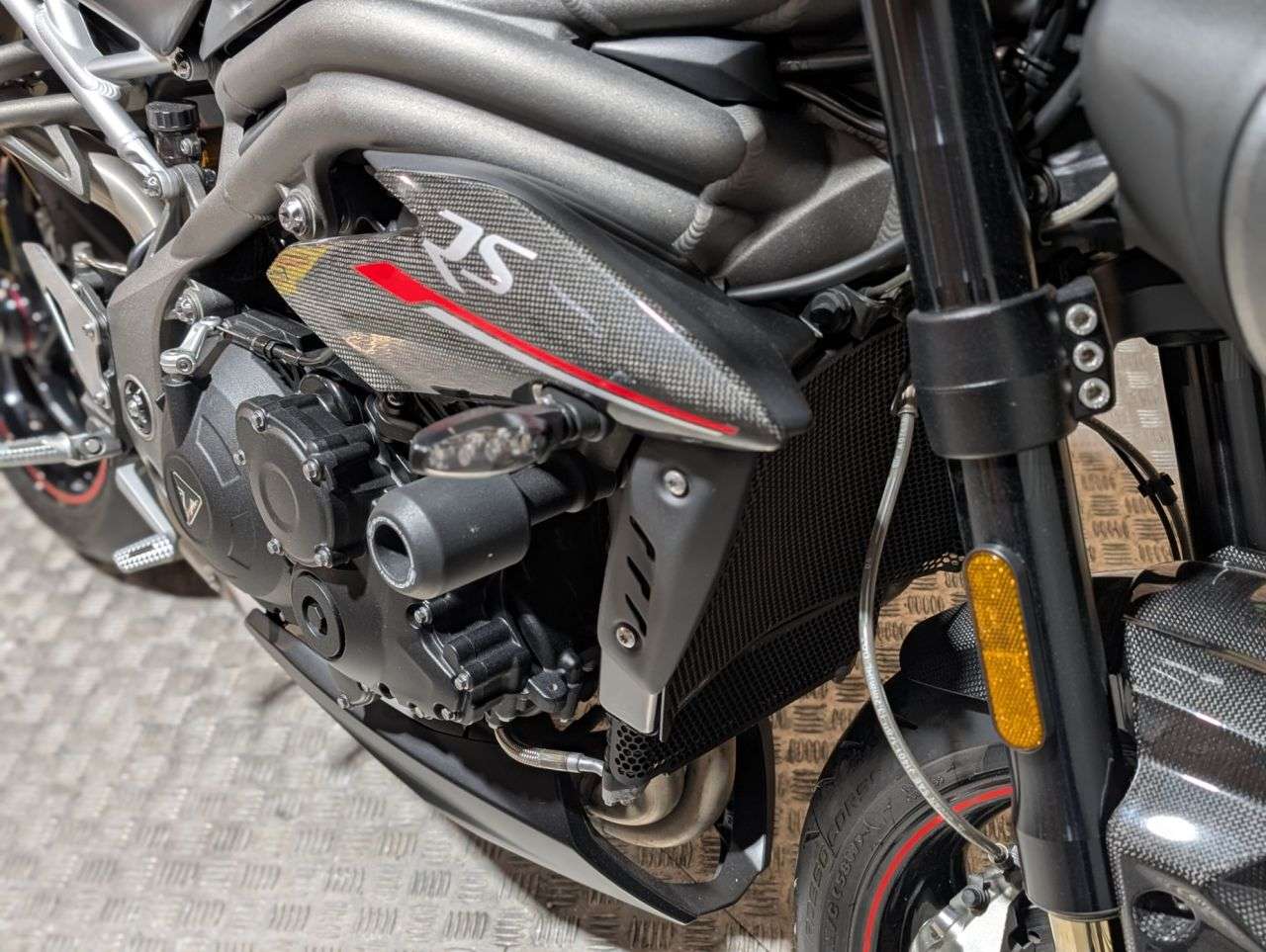 2018 TRIUMPH SPEED TRIPLE RS 1050 2018 TRIUMPH SPEED TRIPLE RS 1050