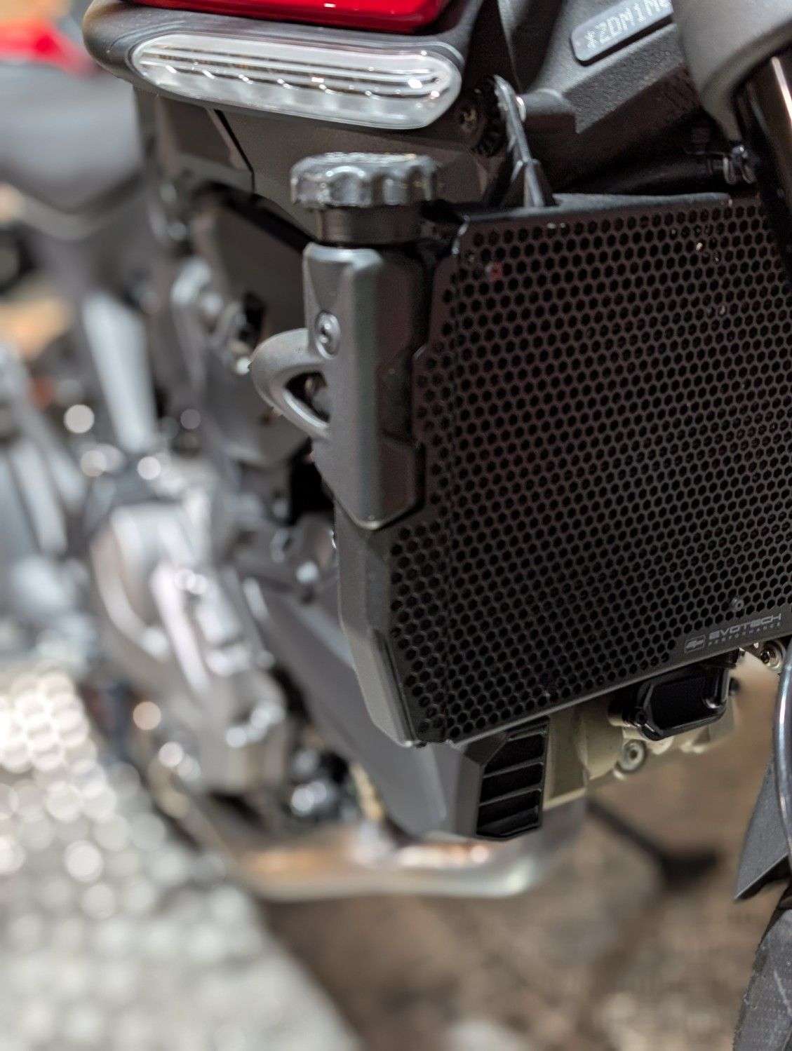 2021 DUCATI MONSTER 937 2021 DUCATI MONSTER 937