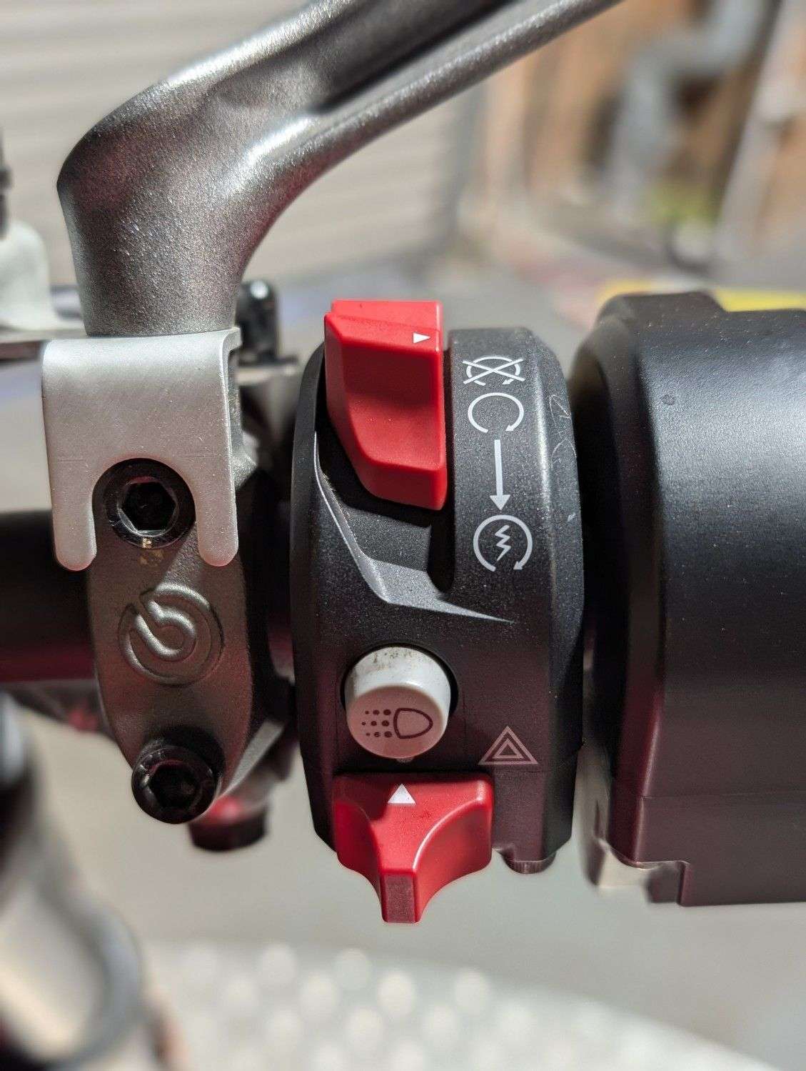 2021 DUCATI MONSTER 937 2021 DUCATI MONSTER 937