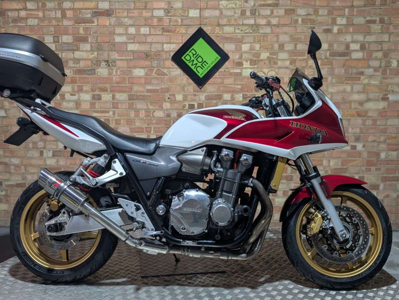 2008 HONDA CB1300 2008 HONDA CB1300