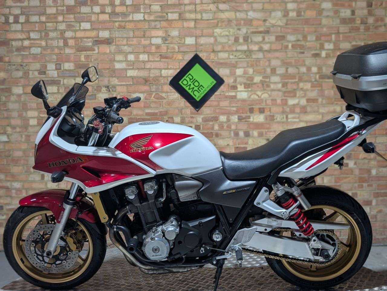 2008 HONDA CB1300 2008 HONDA CB1300