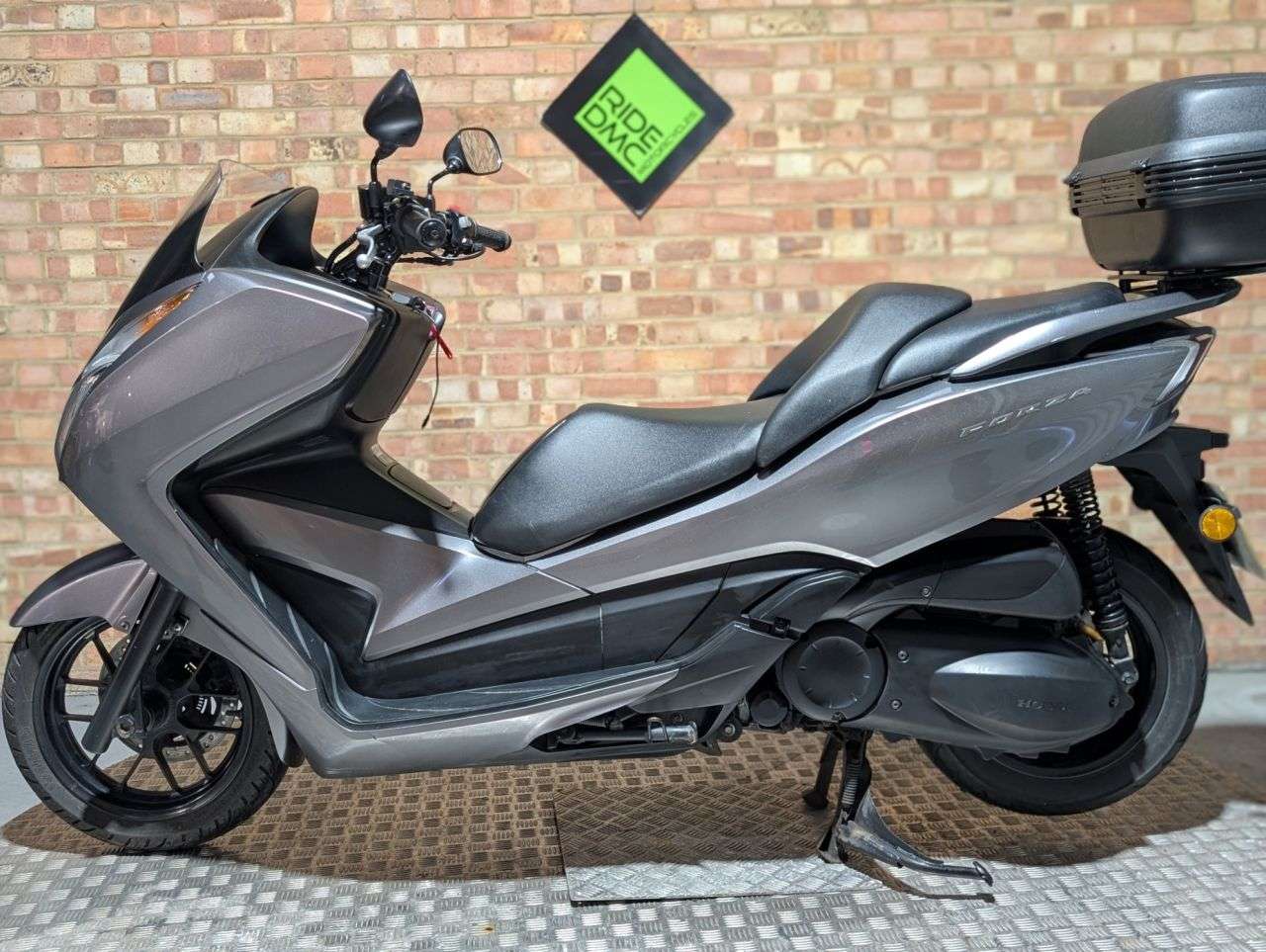 2016 HONDA FORZA 300 2016 HONDA FORZA 300