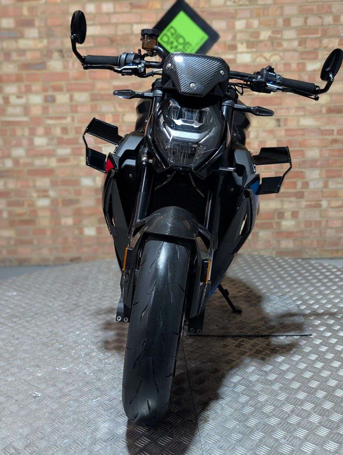 2024 BMW M1000R 2024 BMW M1000R