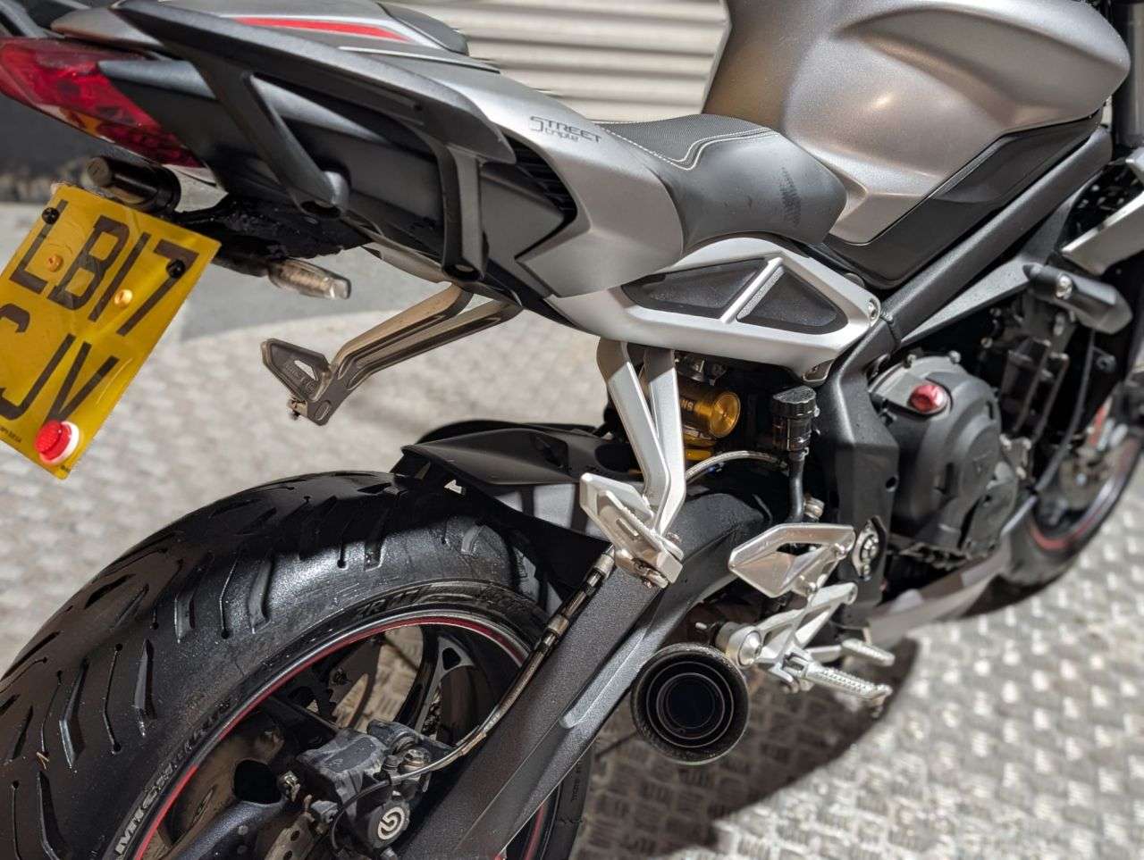 2017 TRIUMPH STREET TRIPLE 765 2017 TRIUMPH STREET TRIPLE 765