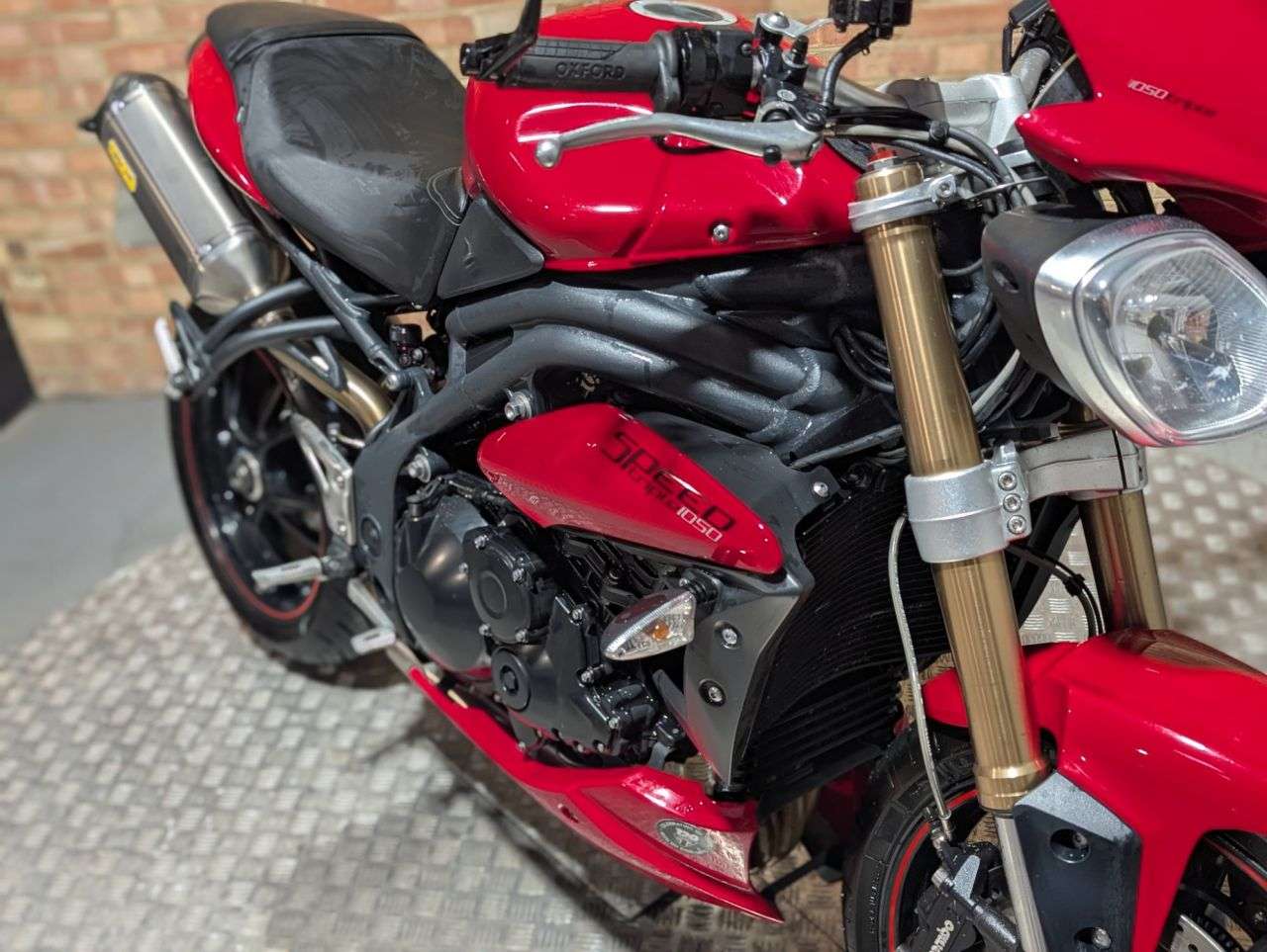2015 TRIUMPH SPEED TRIPLE 1050 2015 TRIUMPH SPEED TRIPLE 1050