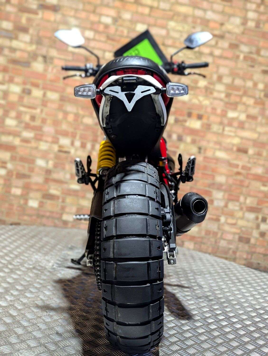 2018 DUCATI SCRAMBLER DESERT SLED 2018 DUCATI SCRAMBLER DESERT SLED