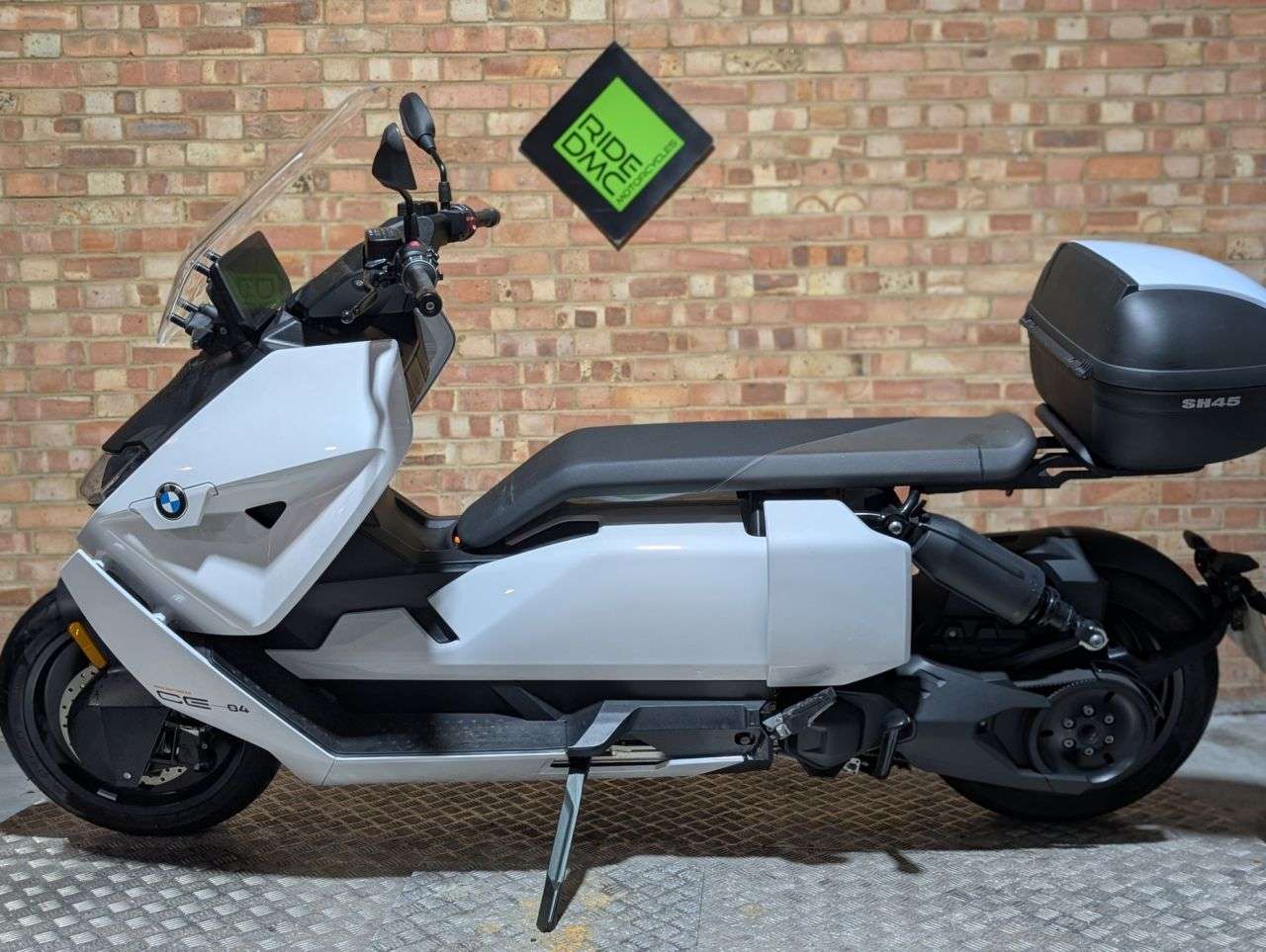 2022 BMW CE 04 2022 BMW CE 04