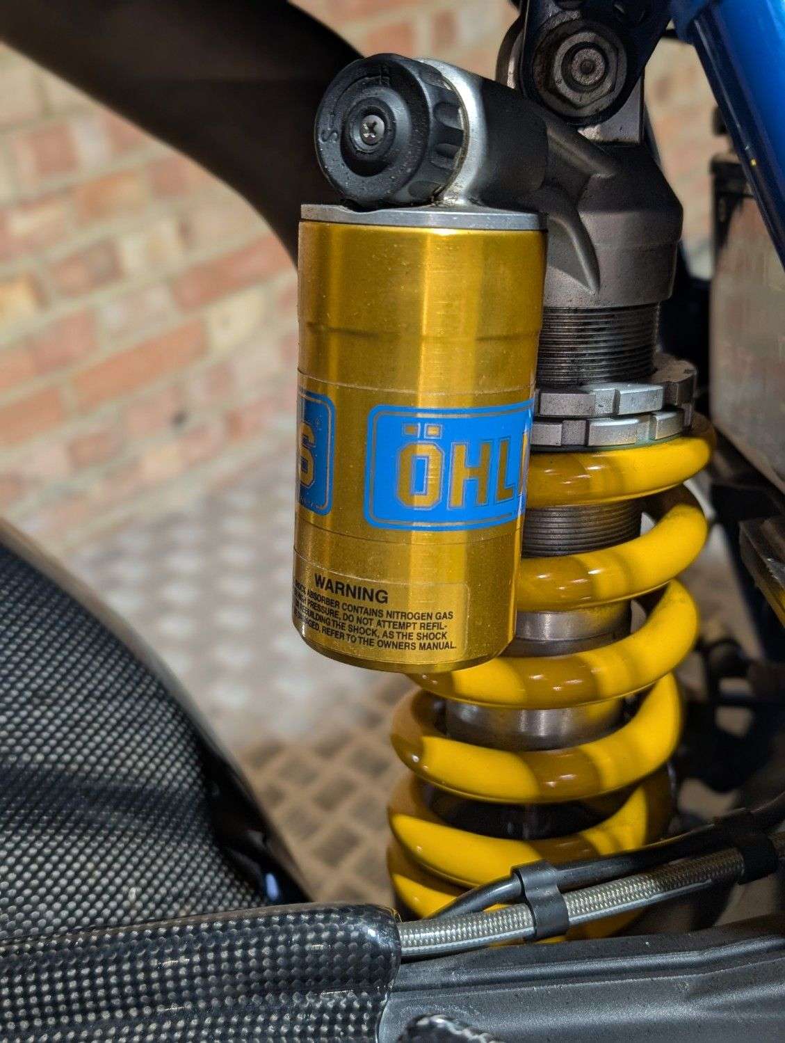 2009 BMW HP2 SPORT 2009 BMW HP2 SPORT