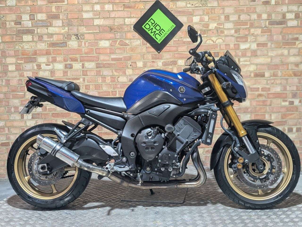 A 2012 YAMAHA FZ8 LOW MILEAGE. SERVICED. NICED EXTRAS. CAT C FULLY REPAIRED A REAL BARGAIN A 2012 YAMAHA FZ8 LOW MILEAGE. SERVICED. NICED EXTRAS. CAT C FULLY REPAIRED A REAL BARGAIN