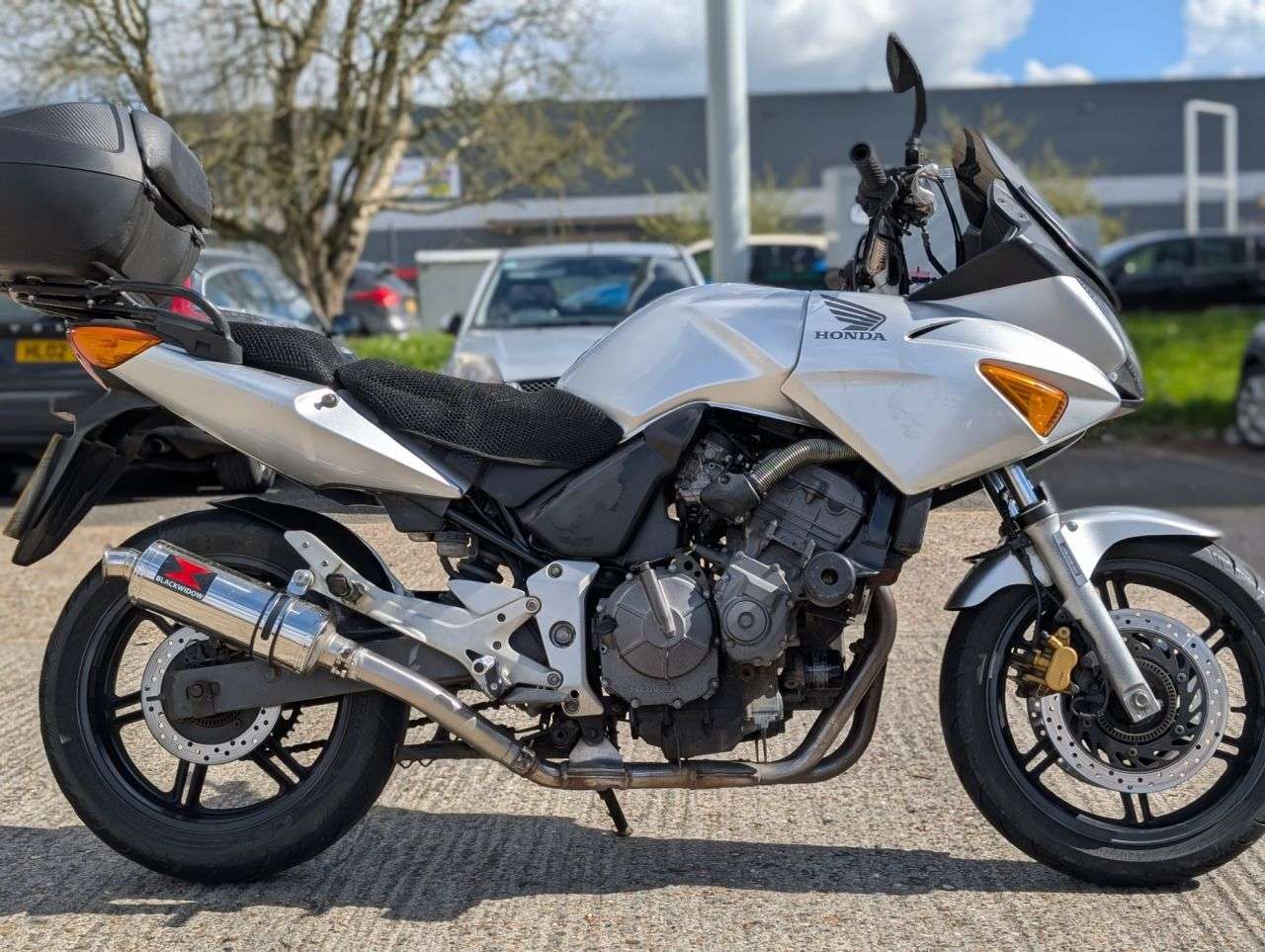 A 2006 HONDA CBF600S 25K MILES. 2006. PX TO CLEAR. NEEDS TANK AND CARBS CLEANED. RUNS AND RIDES A 2006 HONDA CBF600S 25K MILES. 2006. PX TO CLEAR. NEEDS TANK AND CARBS CLEANED. RUNS AND RIDES