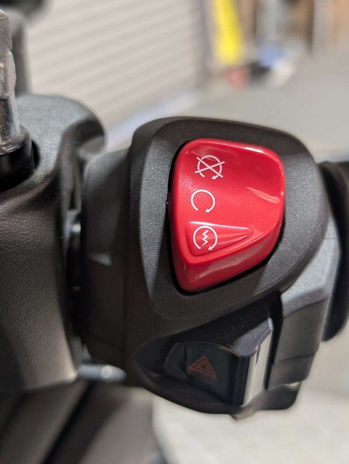 2024 YAMAHA XMAX 300 2024 YAMAHA XMAX 300