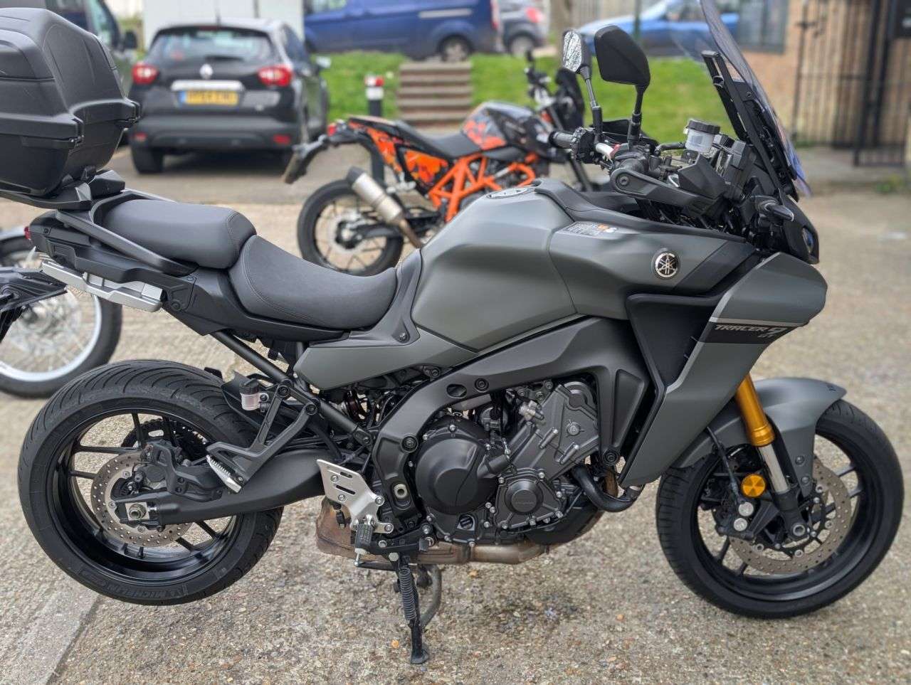 A 2022 YAMAHA TRACER 9 GT 7651 MILES. FSH. TRACKER. LOWERED (STD AVAILABLE). 1 OWNER FROM NEW TOP SPE A 2022 YAMAHA TRACER 9 GT 7651 MILES. FSH. TRACKER. LOWERED (STD AVAILABLE). 1 OWNER FROM NEW TOP SPE