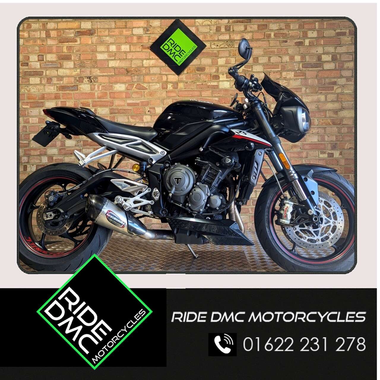A 2017 TRIUMPH STREET TRIPLE RS 17. 8636 MILES. DE CAT YOSHI. EXTRAS. LOVELY TIDY BIKE. SERVICED UP TO DATE A 2017 TRIUMPH STREET TRIPLE RS 17. 8636 MILES. DE CAT YOSHI. EXTRAS. LOVELY TIDY BIKE. SERVICED UP TO DATE