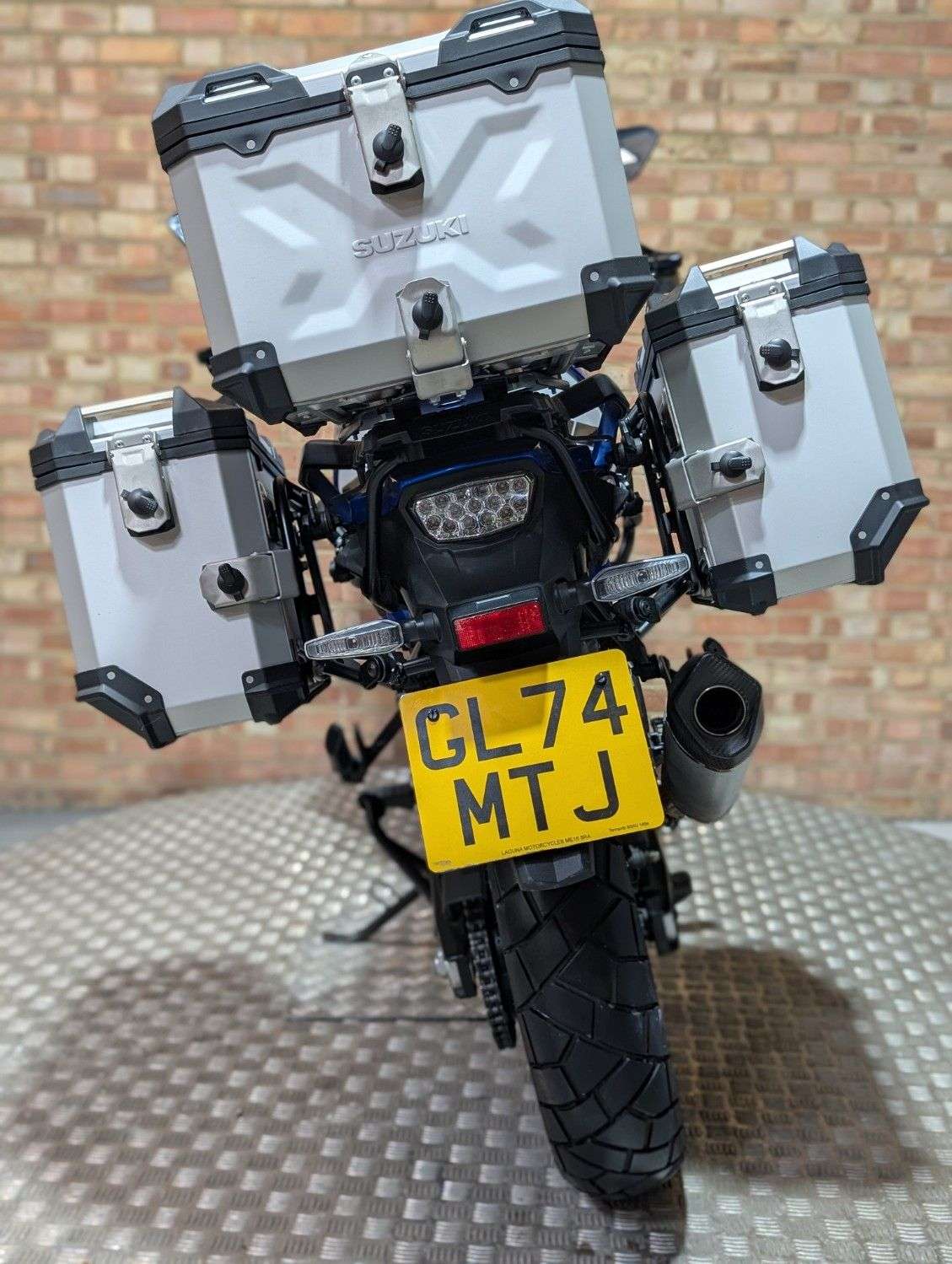 2024 SUZUKI V-STROM 1050 2024 SUZUKI V-STROM 1050