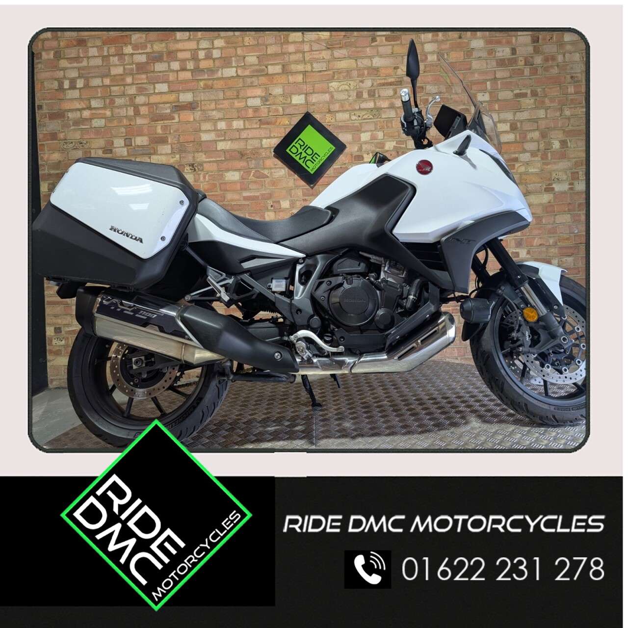 A 2022 HONDA NT1100 2022. SERVICED. 14098 MILES. EXTRAS. TRACKER.TOP SPEC. EXTRAS- TRACKER- TOP A 2022 HONDA NT1100 2022. SERVICED. 14098 MILES. EXTRAS. TRACKER.TOP SPEC. EXTRAS- TRACKER- TOP
