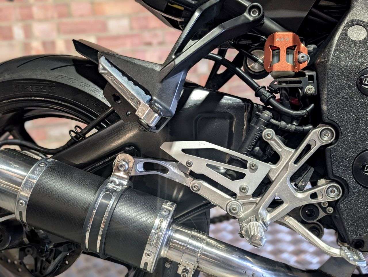 2016 YAMAHA MT-10 2016 YAMAHA MT-10