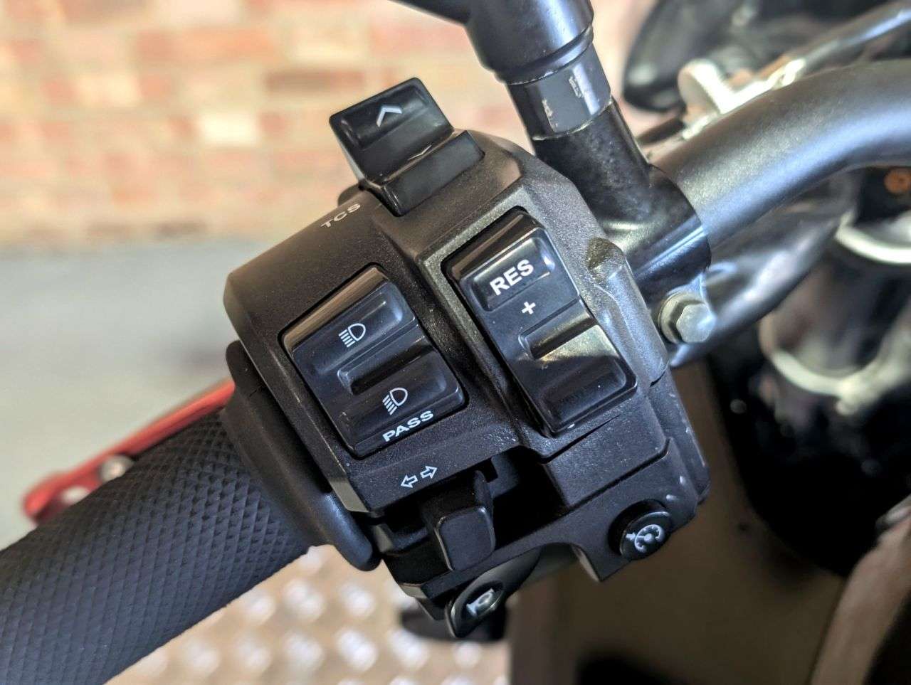 2016 YAMAHA MT-10 2016 YAMAHA MT-10