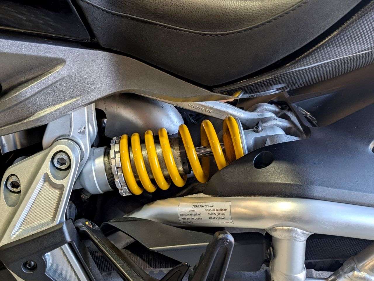 2016 DUCATI XDIAVEL S 2016 DUCATI XDIAVEL S