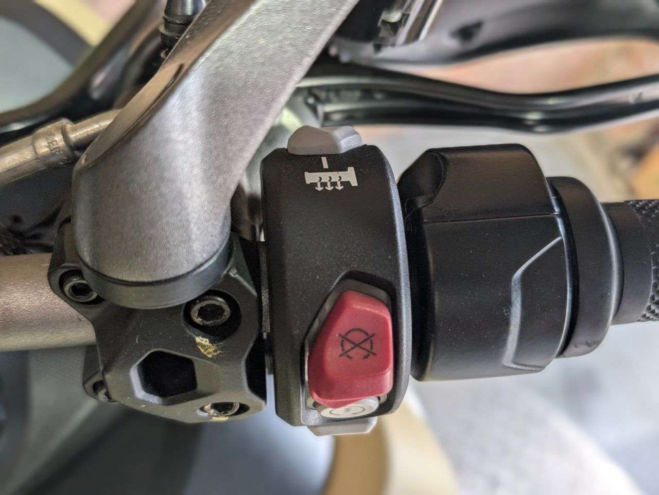 2018 DUCATI MULTISTRADA 1200 ENDURO 2018 DUCATI MULTISTRADA 1200 ENDURO
