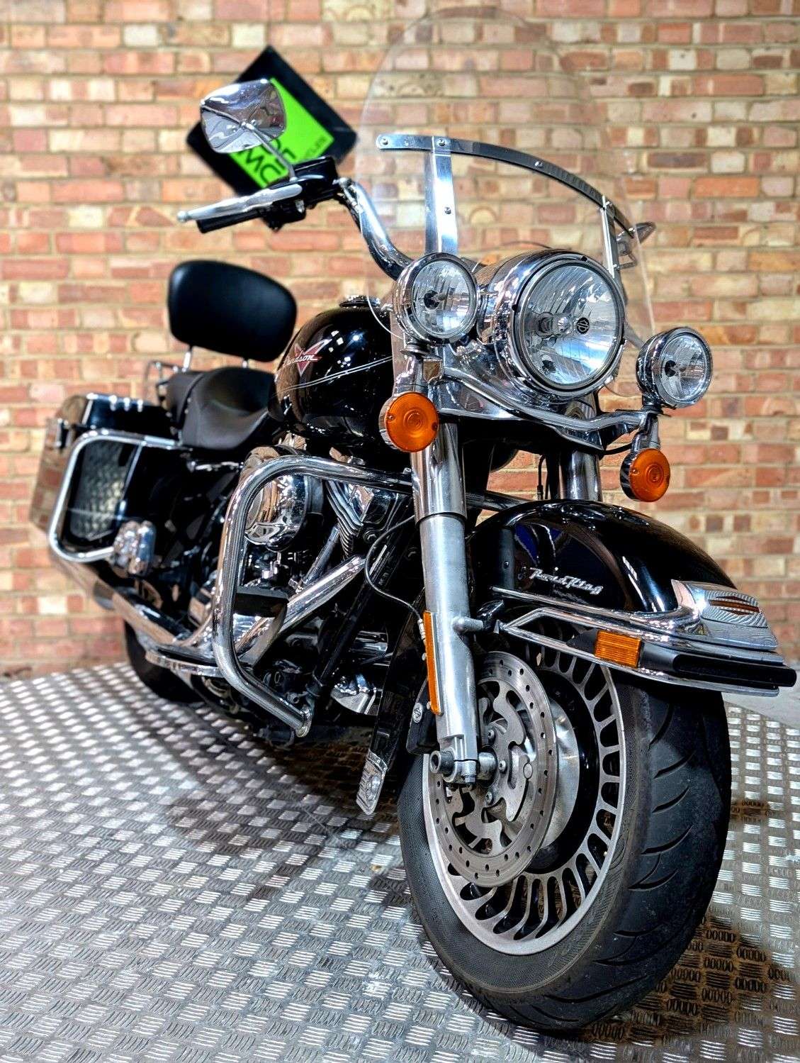 2009 HARLEY-DAVIDSON ROAD KING 2009 HARLEY-DAVIDSON ROAD KING