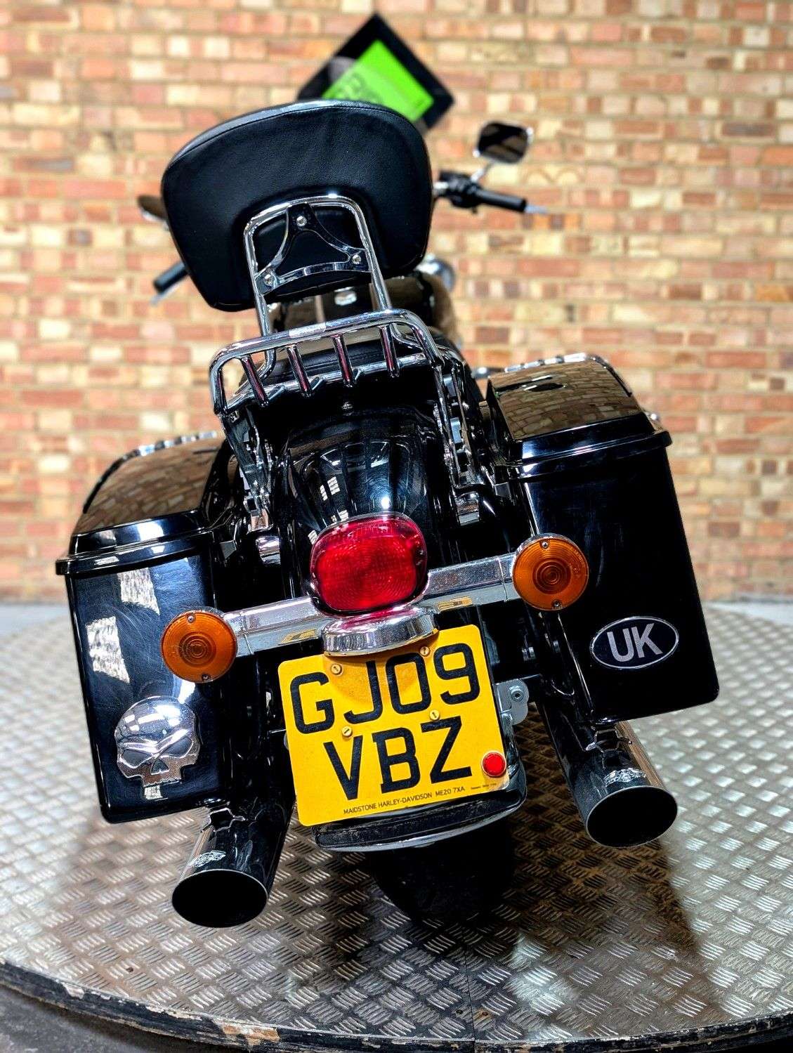 2009 HARLEY-DAVIDSON ROAD KING 2009 HARLEY-DAVIDSON ROAD KING