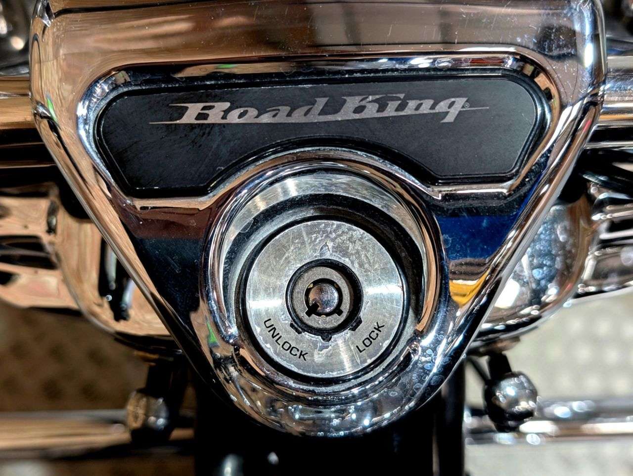 2009 HARLEY-DAVIDSON ROAD KING 2009 HARLEY-DAVIDSON ROAD KING