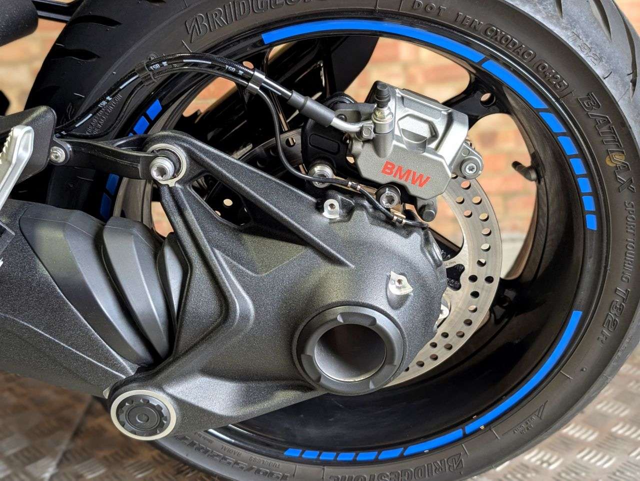 2025 BMW R 1300 R 2025 BMW R 1300 R