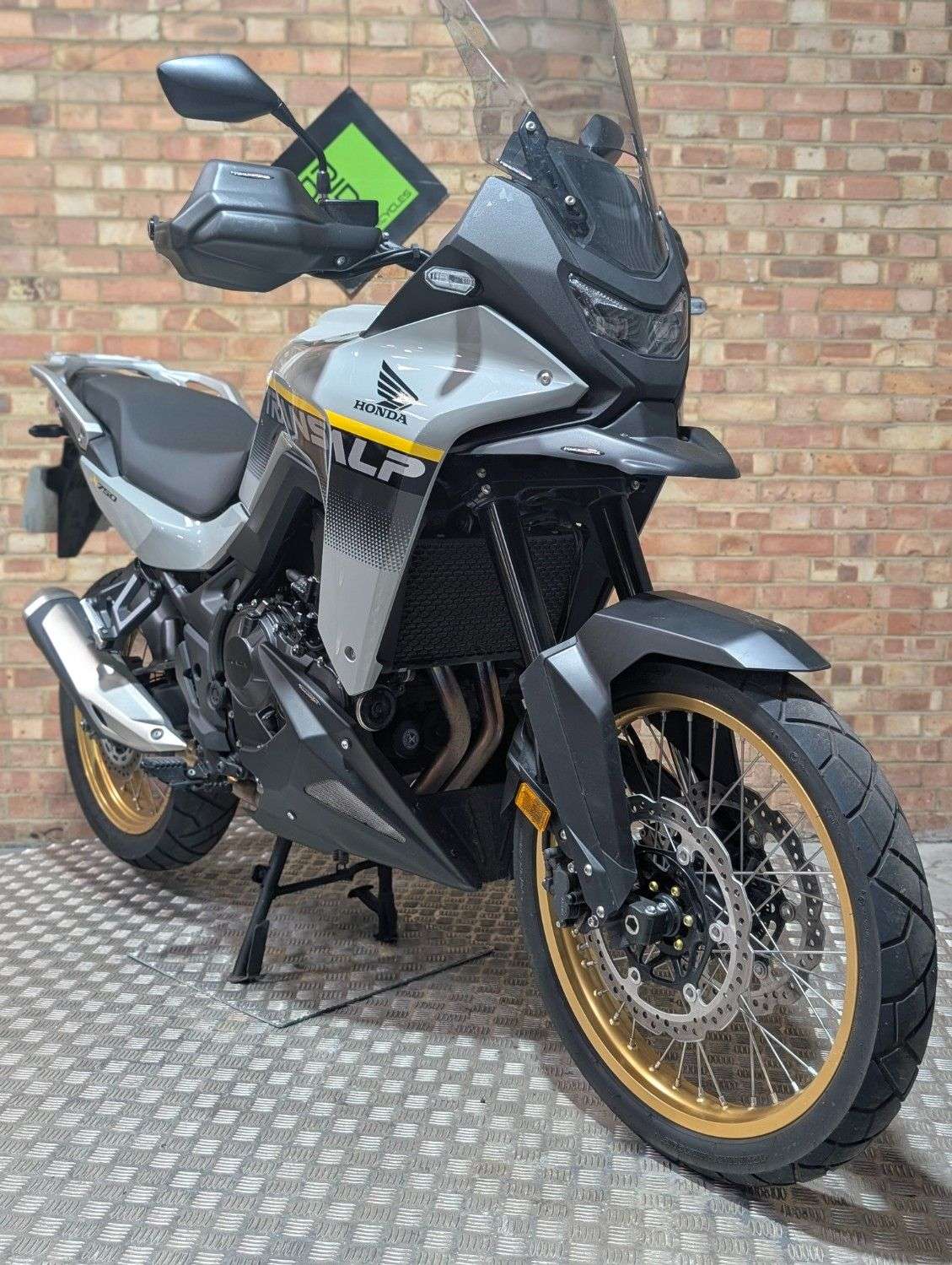 2025 HONDA XL750 TRANSALP 2025 HONDA XL750 TRANSALP
