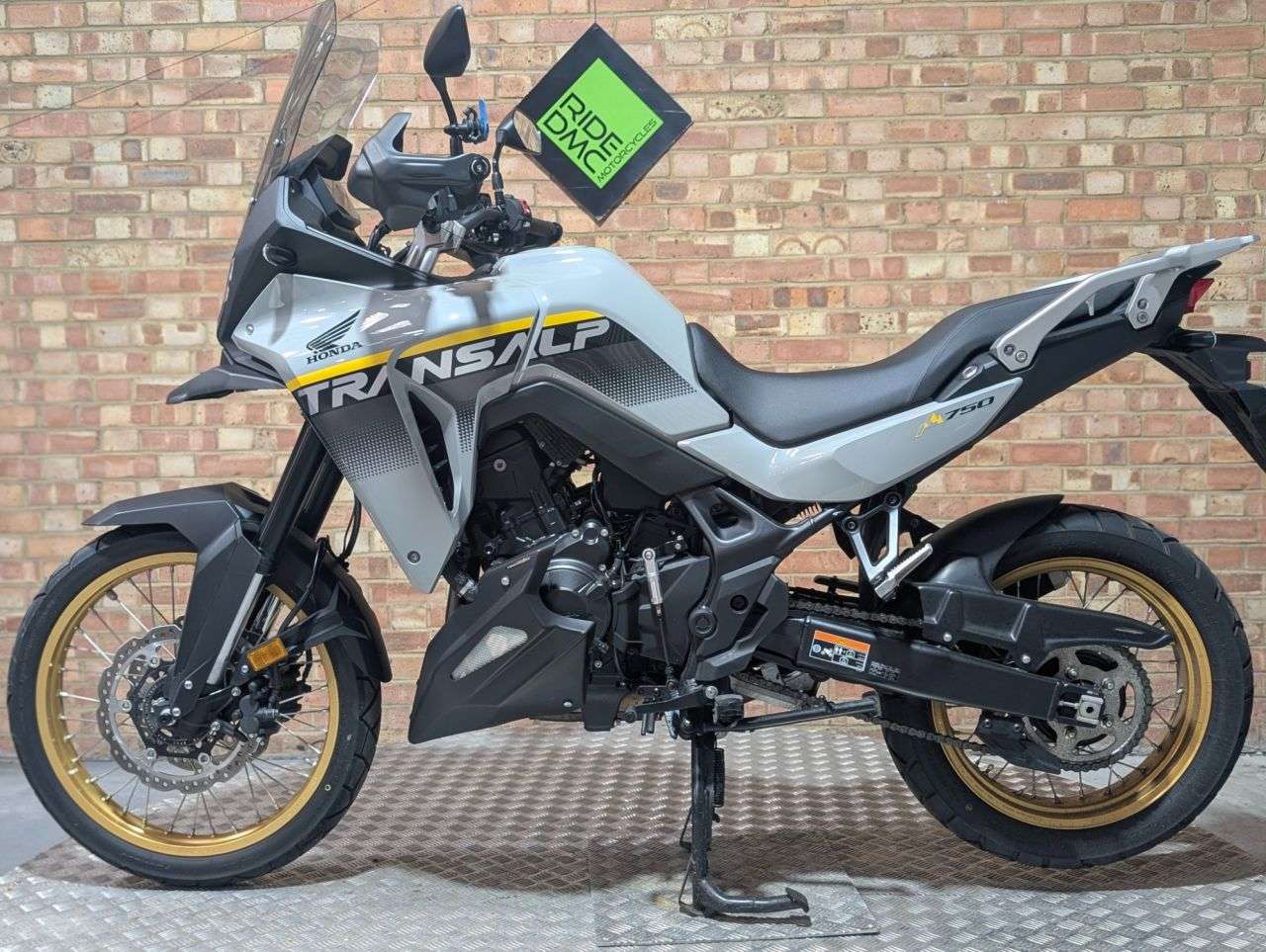 2025 HONDA XL750 TRANSALP 2025 HONDA XL750 TRANSALP