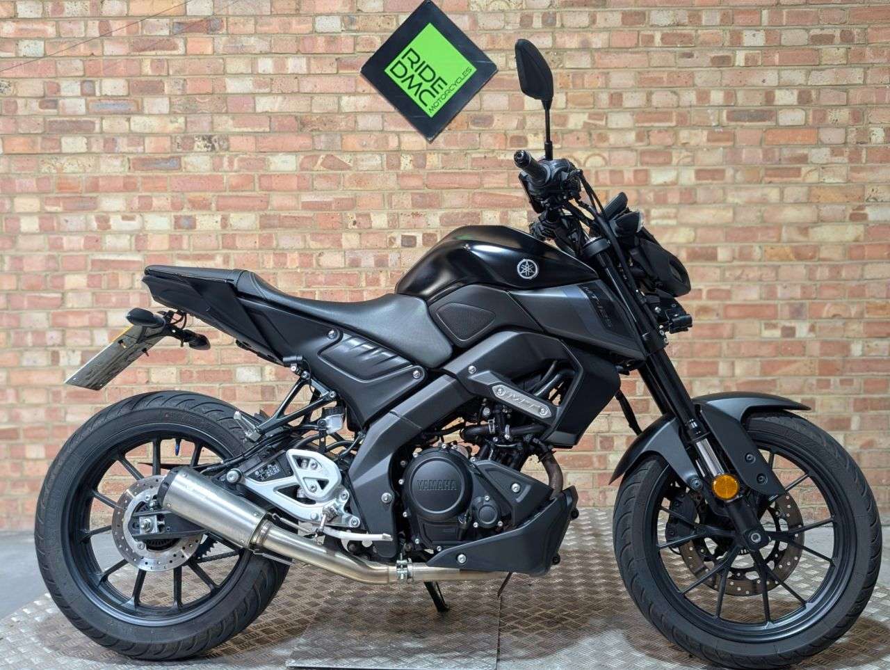 A 2024 YAMAHA MT-125 LOW MILEAGE - TAIL TIDY - SCORPION EXHAUST - CAT N - LOVELY BIKE. LEARNER L A 2024 YAMAHA MT-125 LOW MILEAGE - TAIL TIDY - SCORPION EXHAUST - CAT N - LOVELY BIKE. LEARNER L