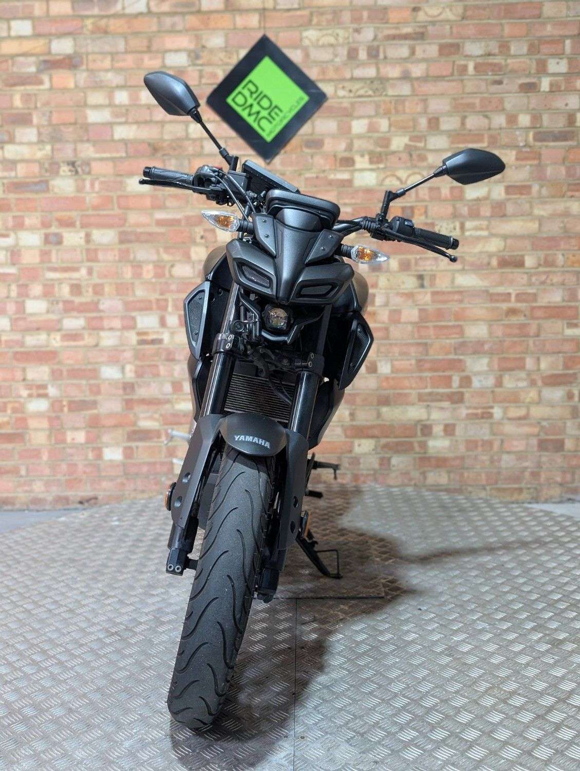 2024 YAMAHA MT-125 2024 YAMAHA MT-125