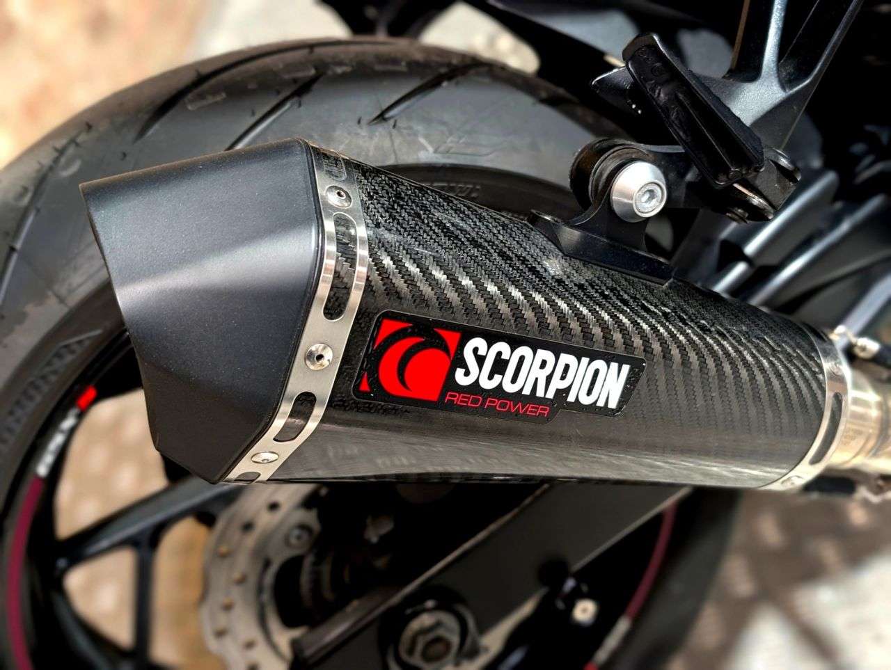 2017 SUZUKI GSX-S750 2017 SUZUKI GSX-S750