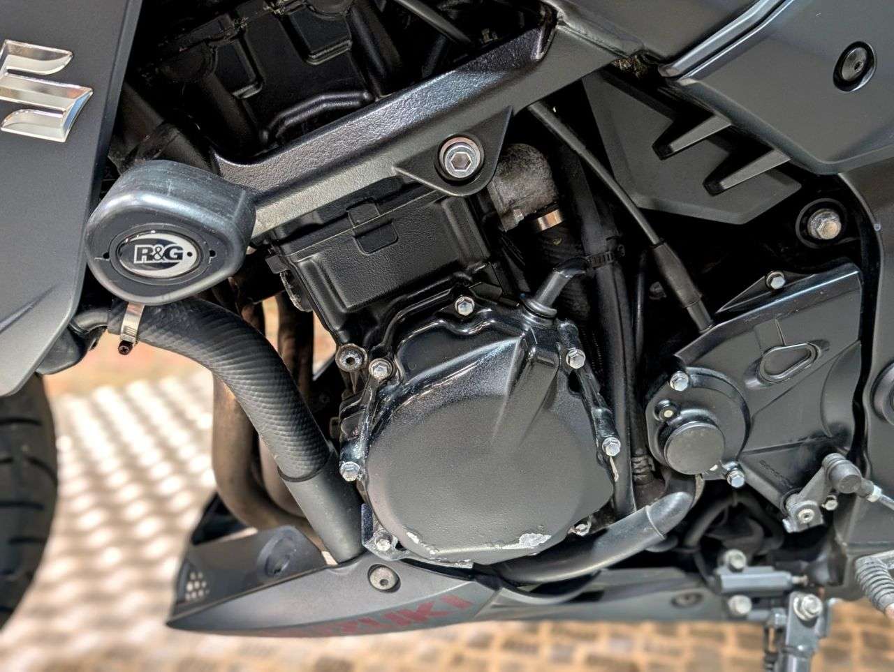 2017 SUZUKI GSX-S750 2017 SUZUKI GSX-S750